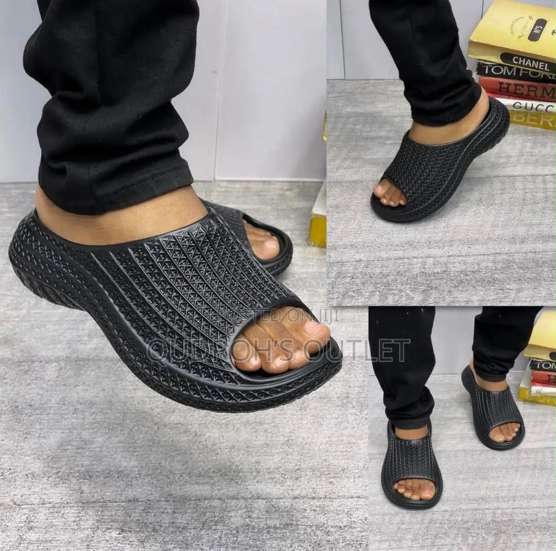 Nike Mind Crocs