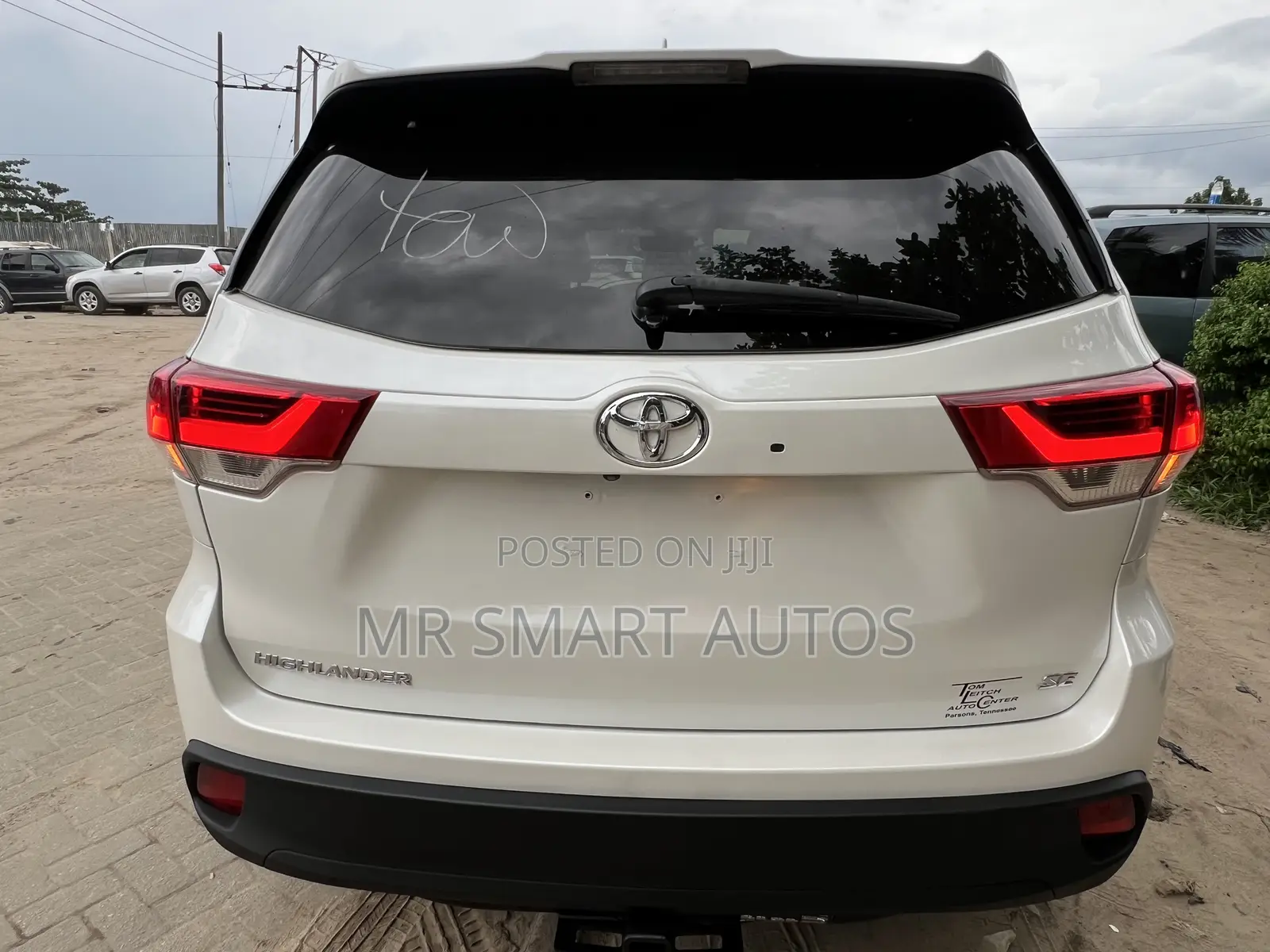 Toyota Highlander SE 2019 White