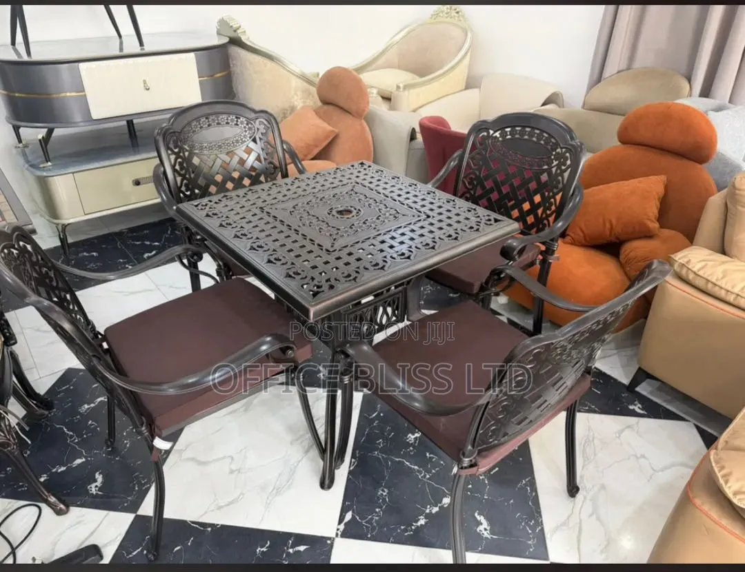 Outdoor Aluminum Patio Table Chairs ( Top Brown Cushion)