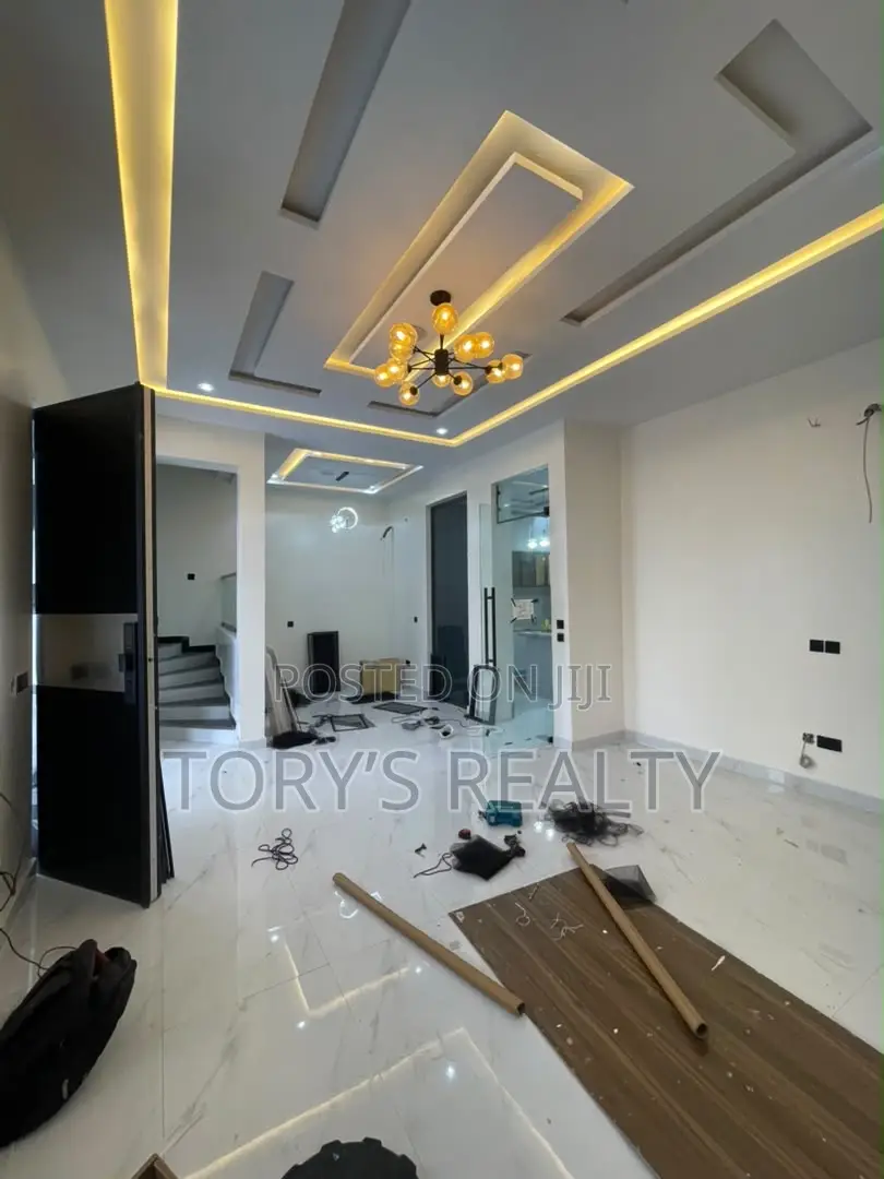 4bdrm Duplex in Ikate for sale