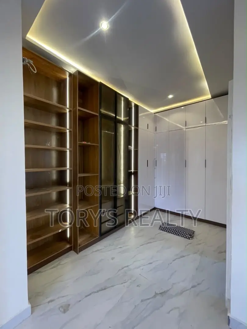 4bdrm Duplex in Ikate for sale