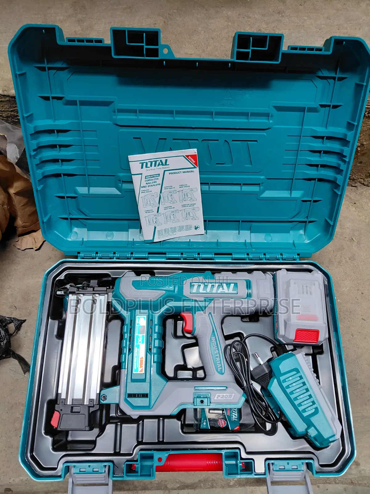 Total F50 Cordless Brad Nailer Machine