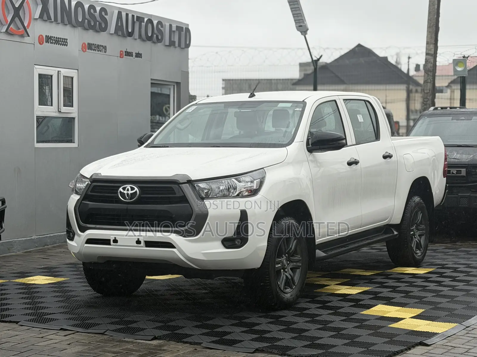 New Toyota Hilux 2025 White