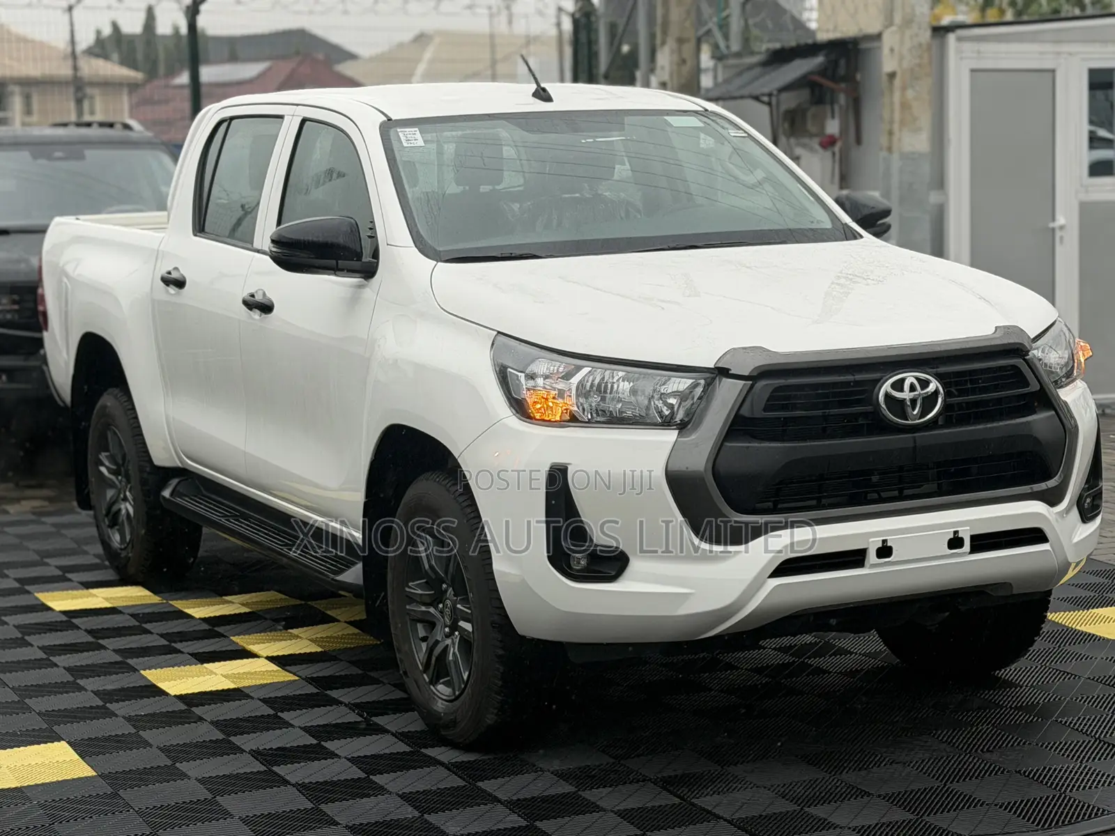 New Toyota Hilux 2025 White