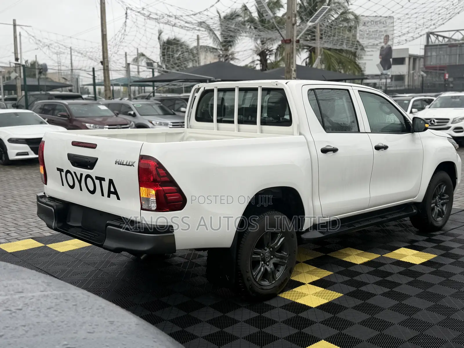 New Toyota Hilux 2025 White