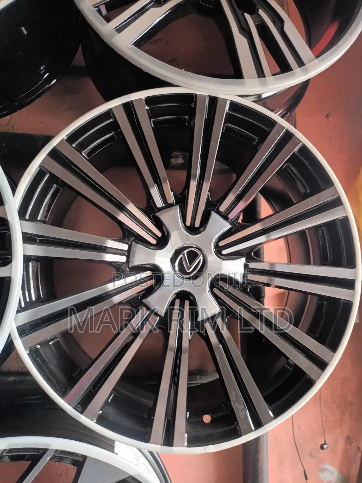20inche Rim Lx600 Lexus