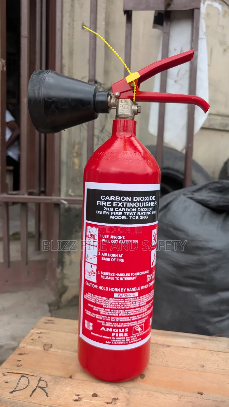 2kg CO2 Fire Extinguisher