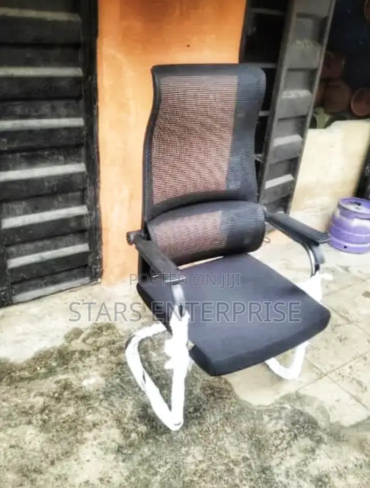 Visitors Chair / Modern Office Chair
