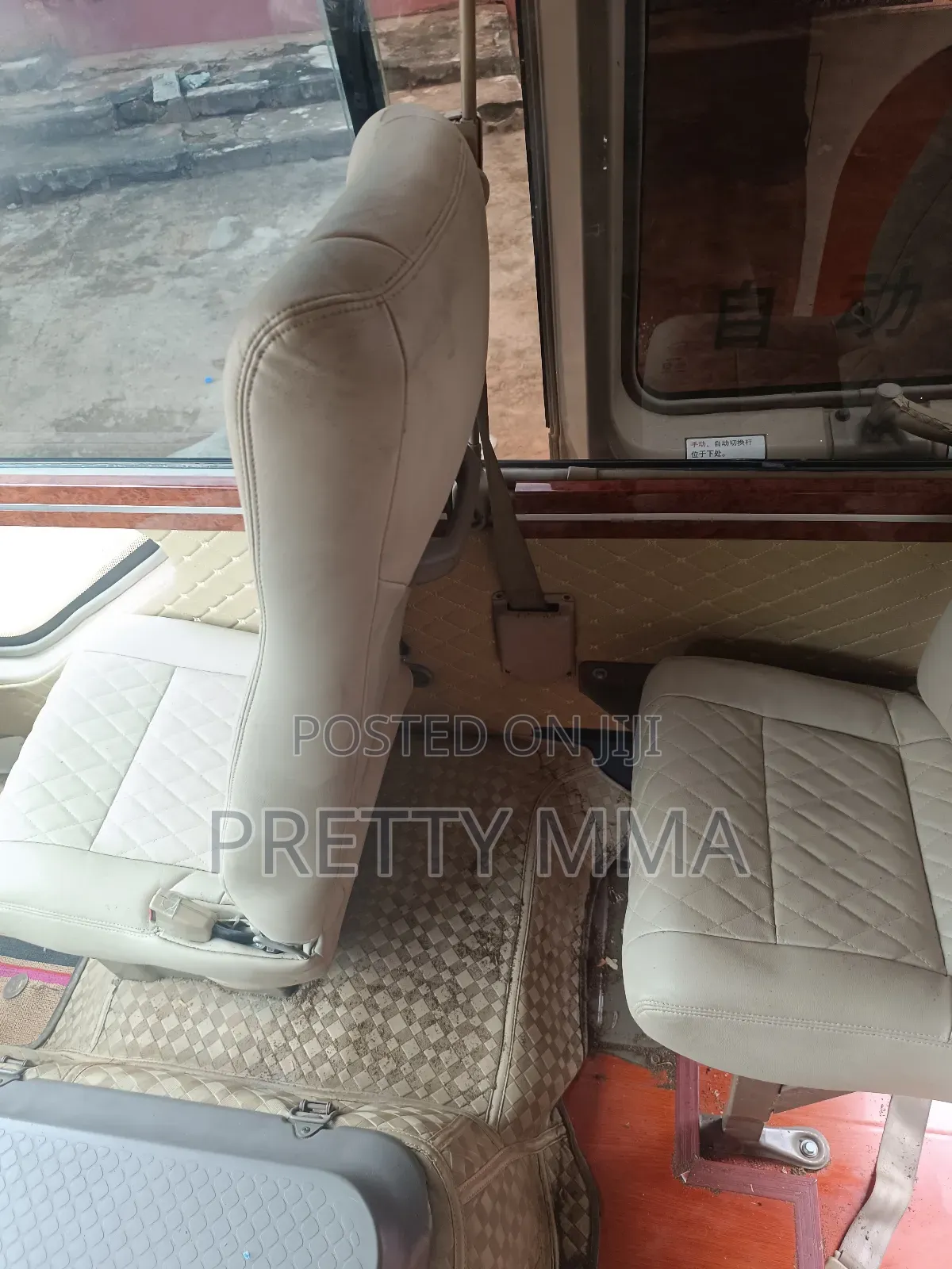 Toyota Coaster 2017 Gold
