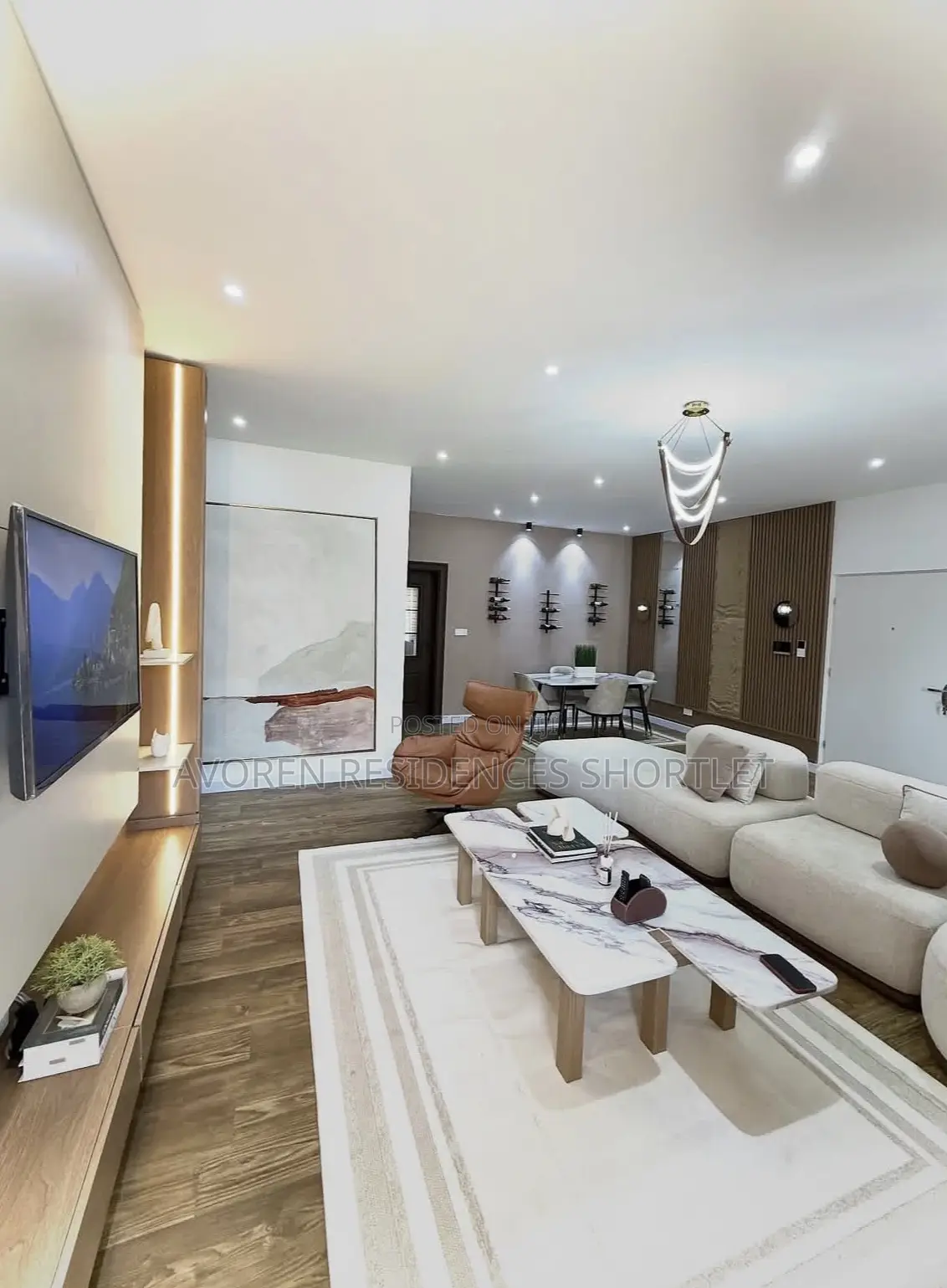 Cozy 3 Bedroom Shortlet in Admiralty Way