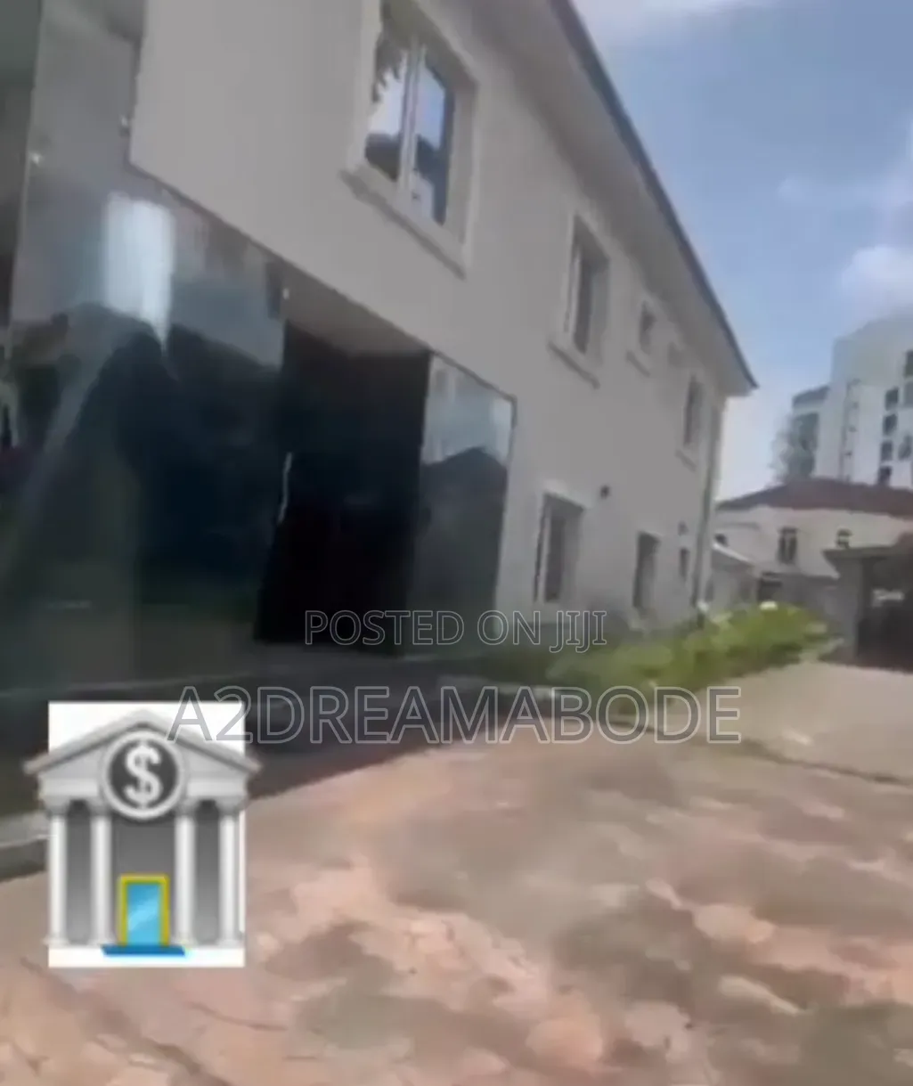 Exclusive Bank Property