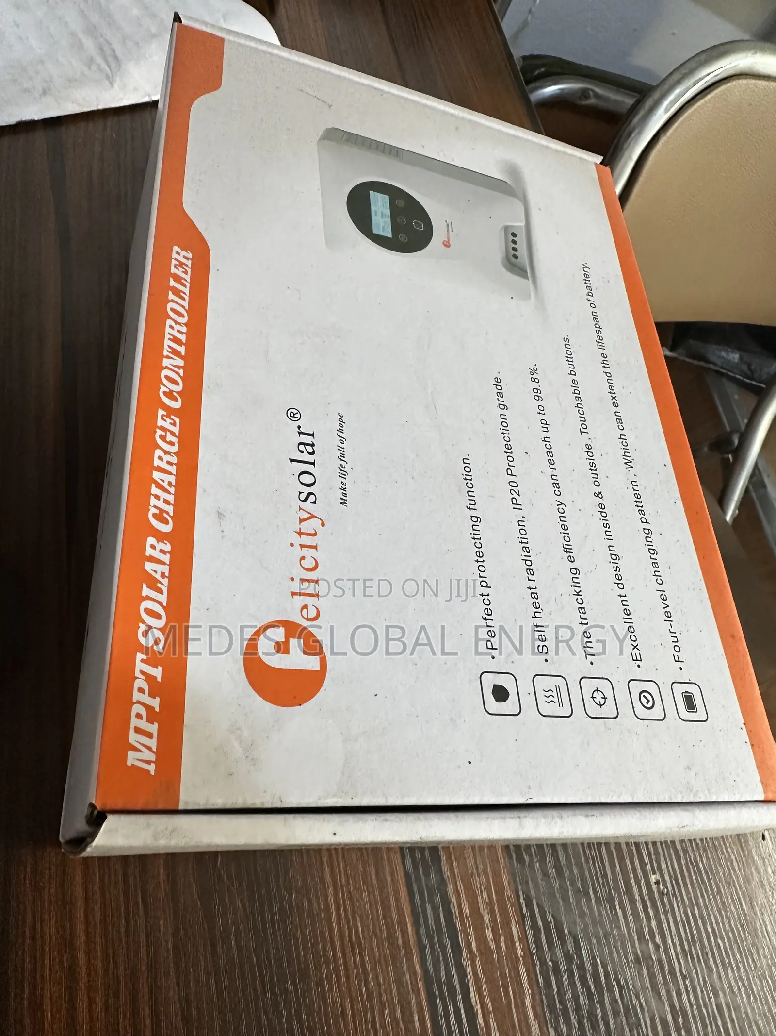 45A 24v Felicity MPPT Charge Controller.