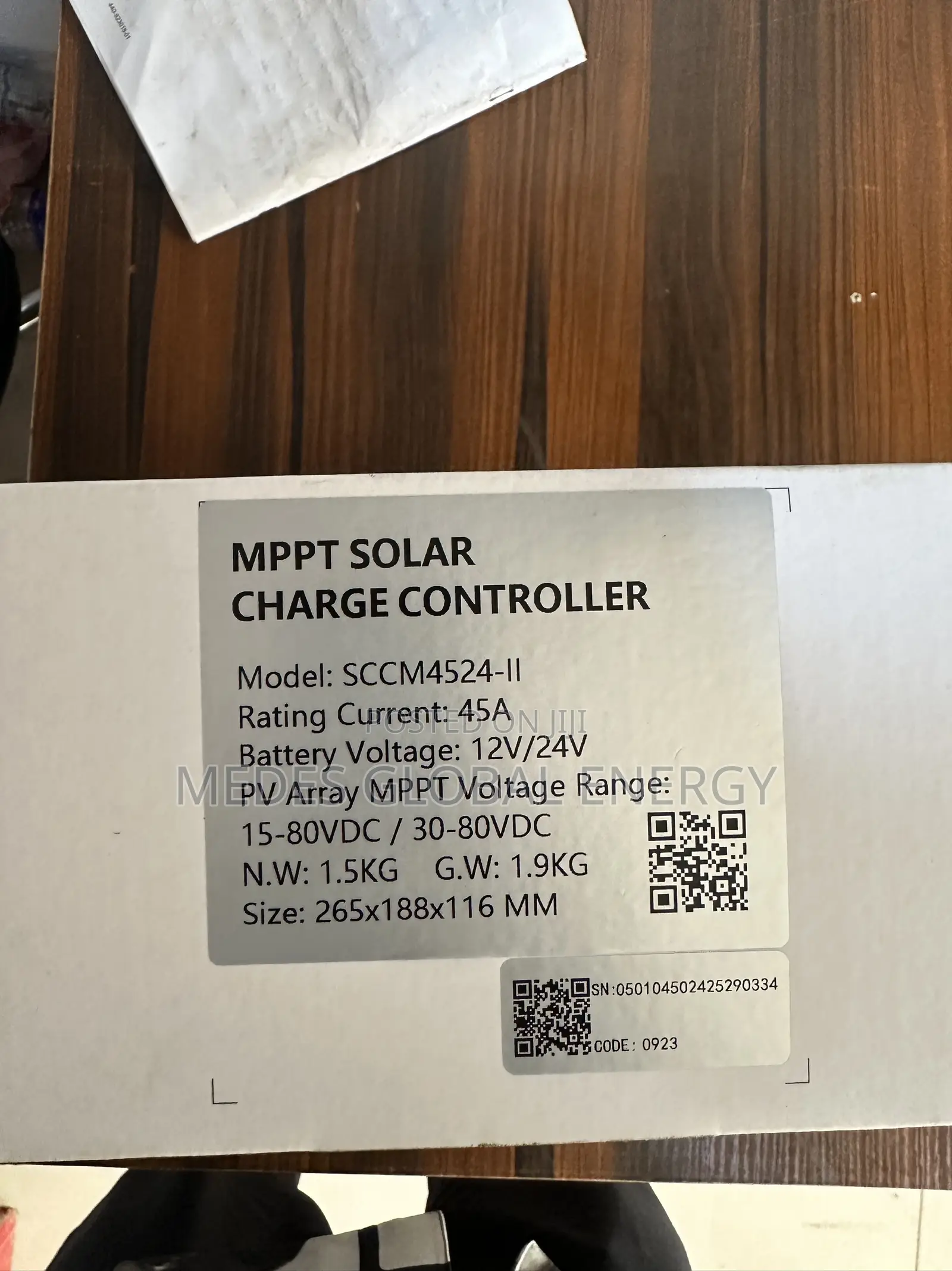 45A 24v Felicity MPPT Charge Controller.