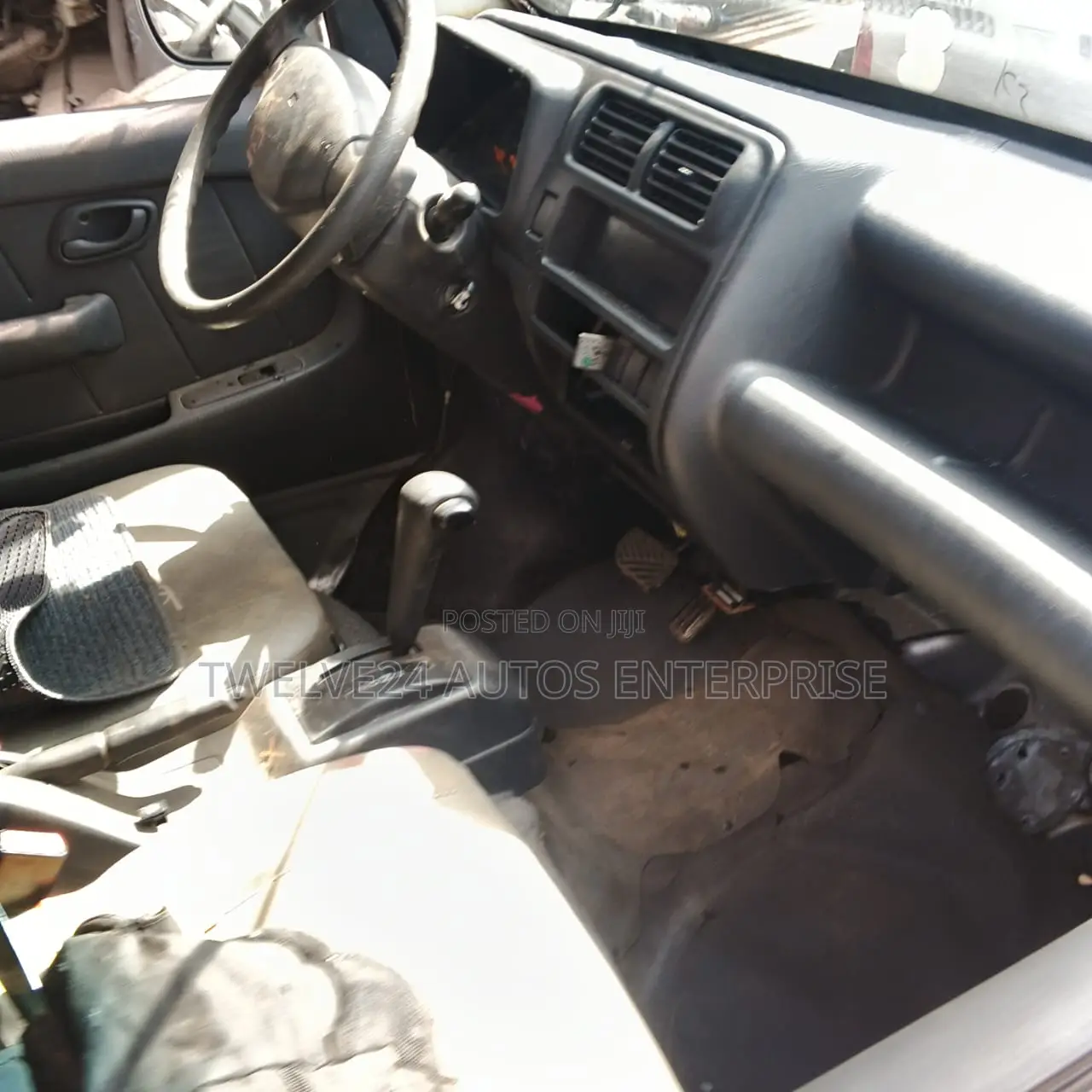 Suzuki Every 2010 Beige