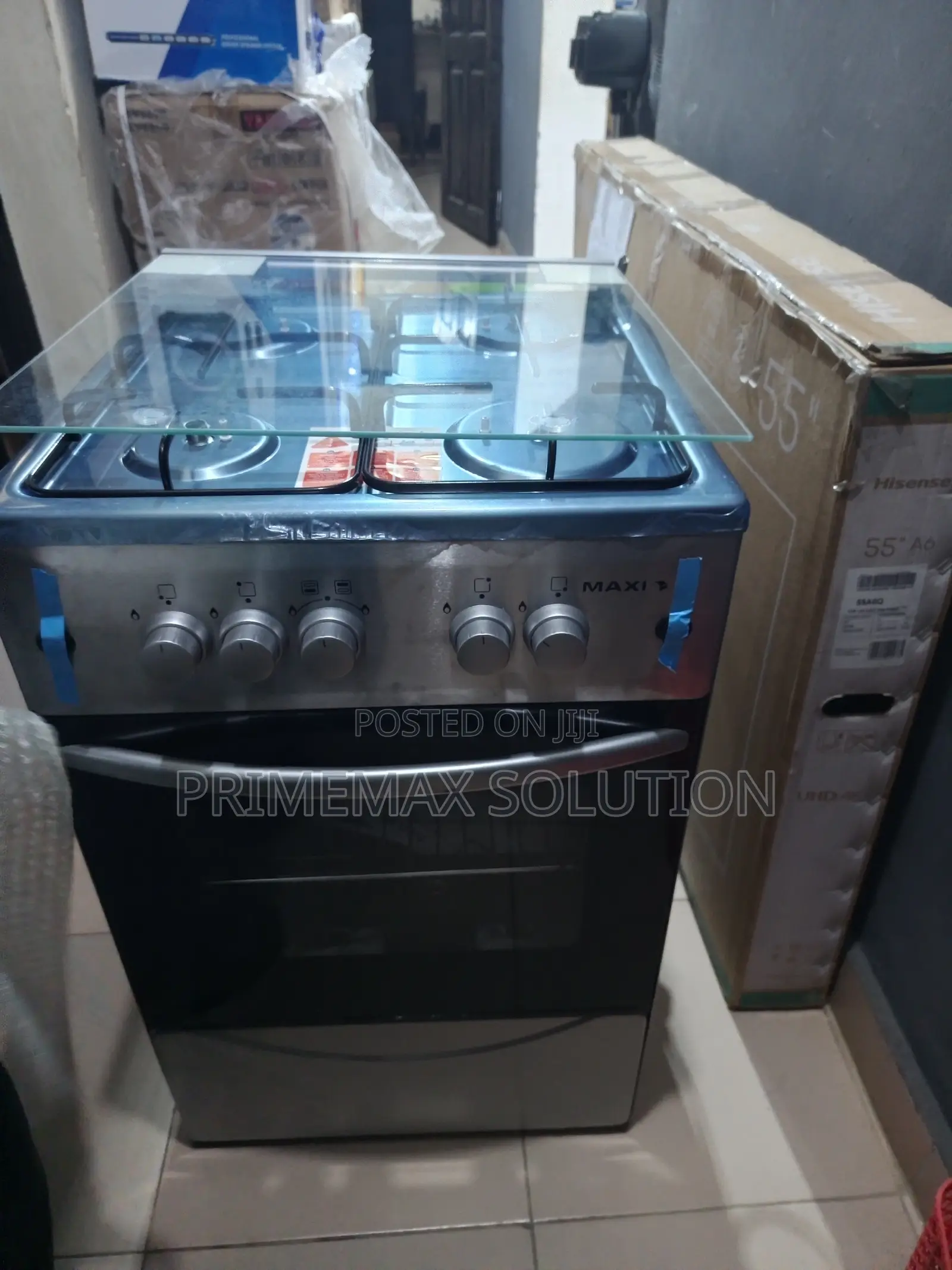 Compact Maxi 50x50 4-Burner Gas Stove Built for Performance