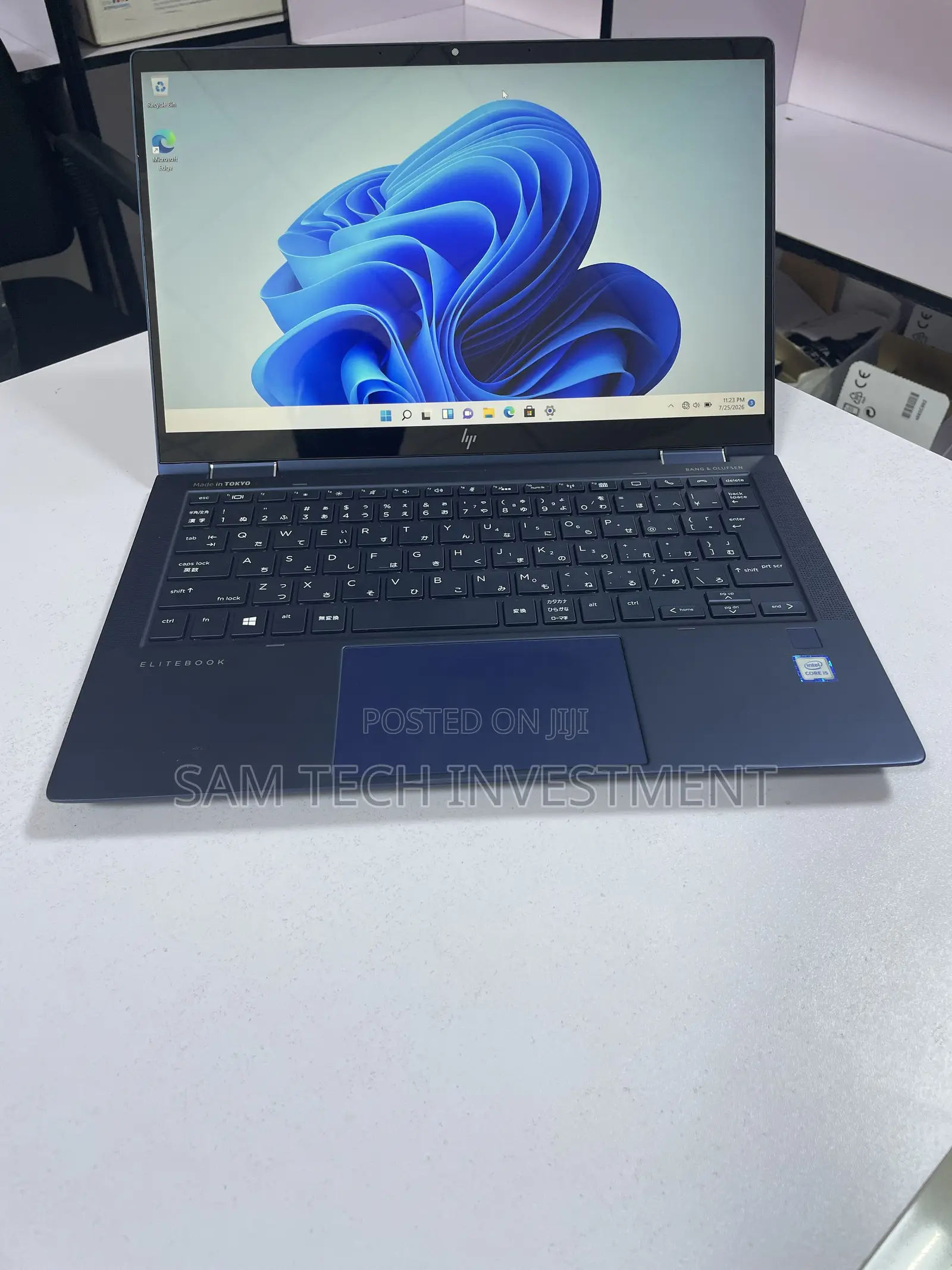 Laptop HP Elite Dragonfly x360 8th Gen 8GB Intel Core i5 SSD 256GB