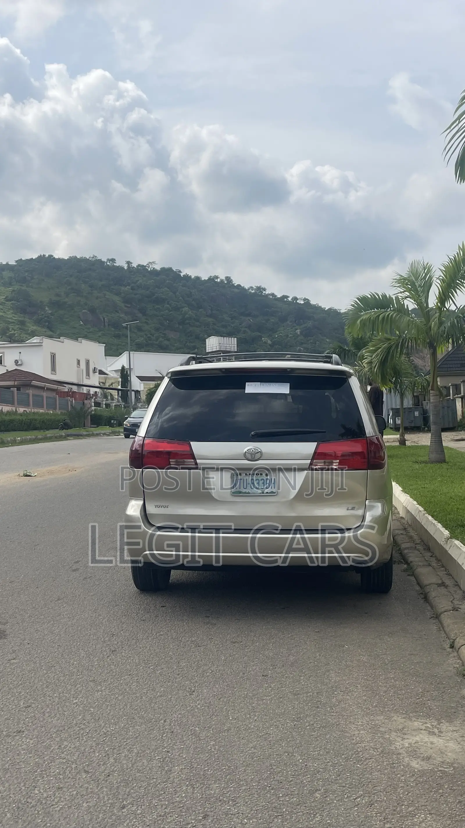 Toyota Sienna 2004 Gold
