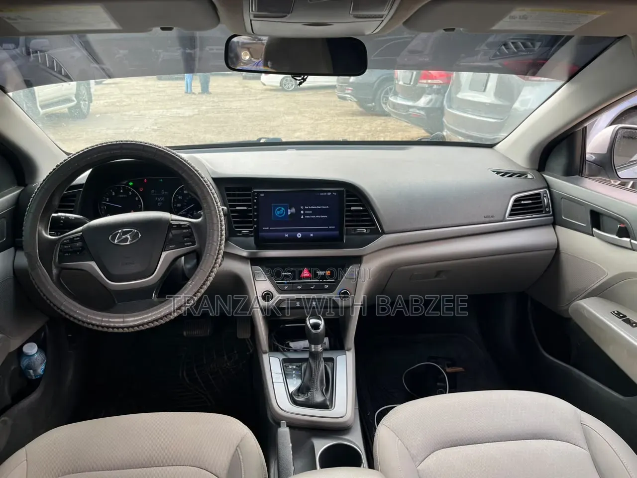 Hyundai Elantra 2017 Silver
