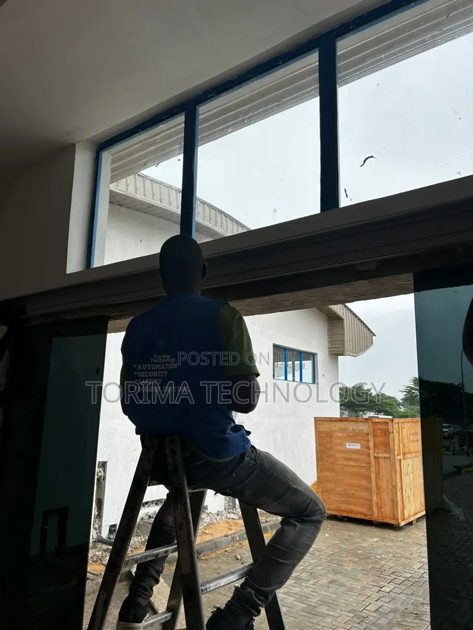 Automatic Sensor Door Installation