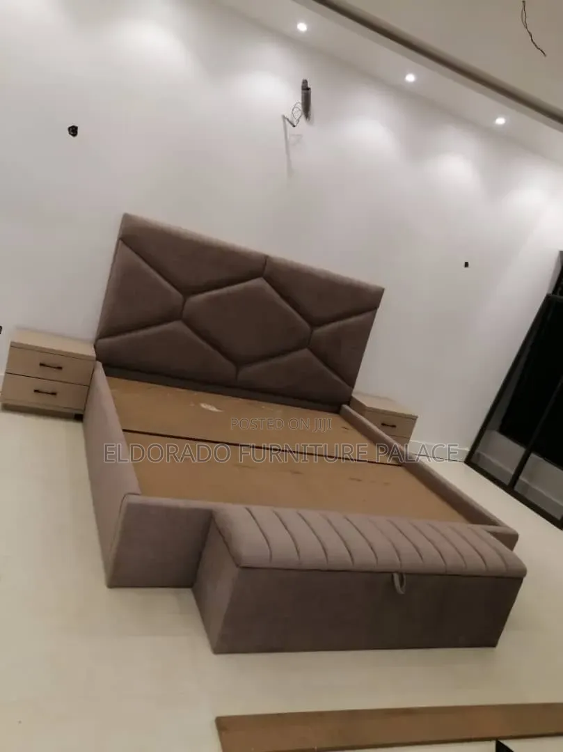 Fabric Padded 6x6 Bedframe With Front Bench