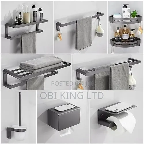 Wall-Mounted Bathroom Towel Rack With a Towel Bar and Hooks,