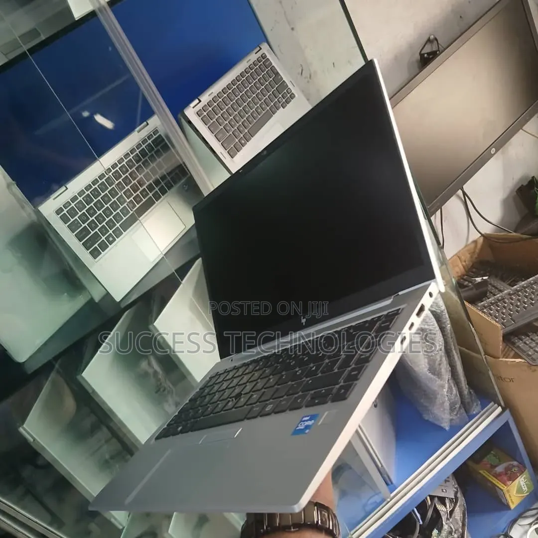 Laptop HP EliteBook 840 G8 16GB Intel Core i5 SSD 256GB