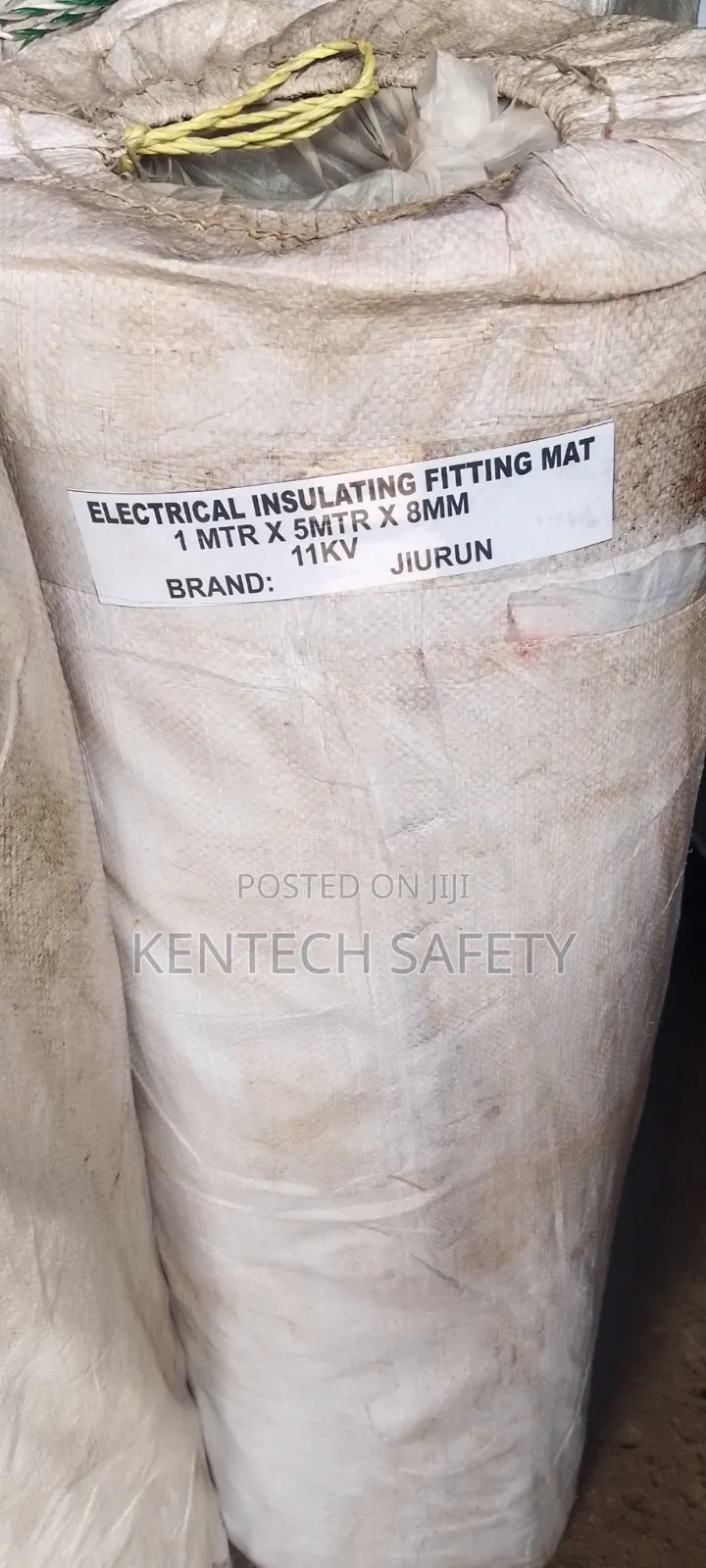 8mm Electrical Rubber Insulation Mat Grooving Type