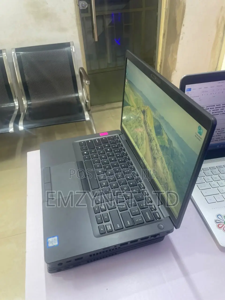 Laptop Dell Latitude 5400 8GB Intel Core i7 SSD 256GB