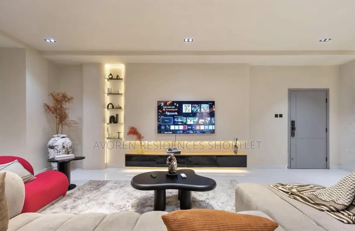 Luxurious 2 Bedroom Shortlet in Ikate