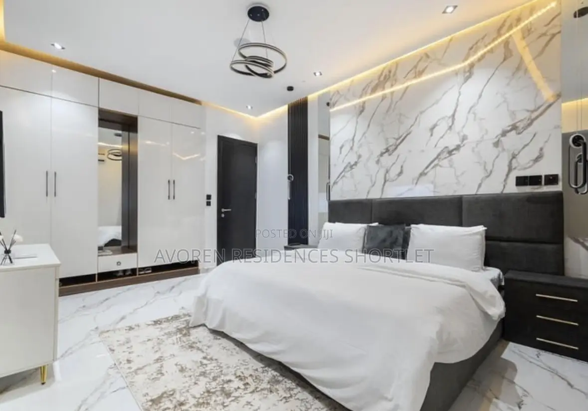Beautiful Two Bedroom Shortlet in Ikoyi