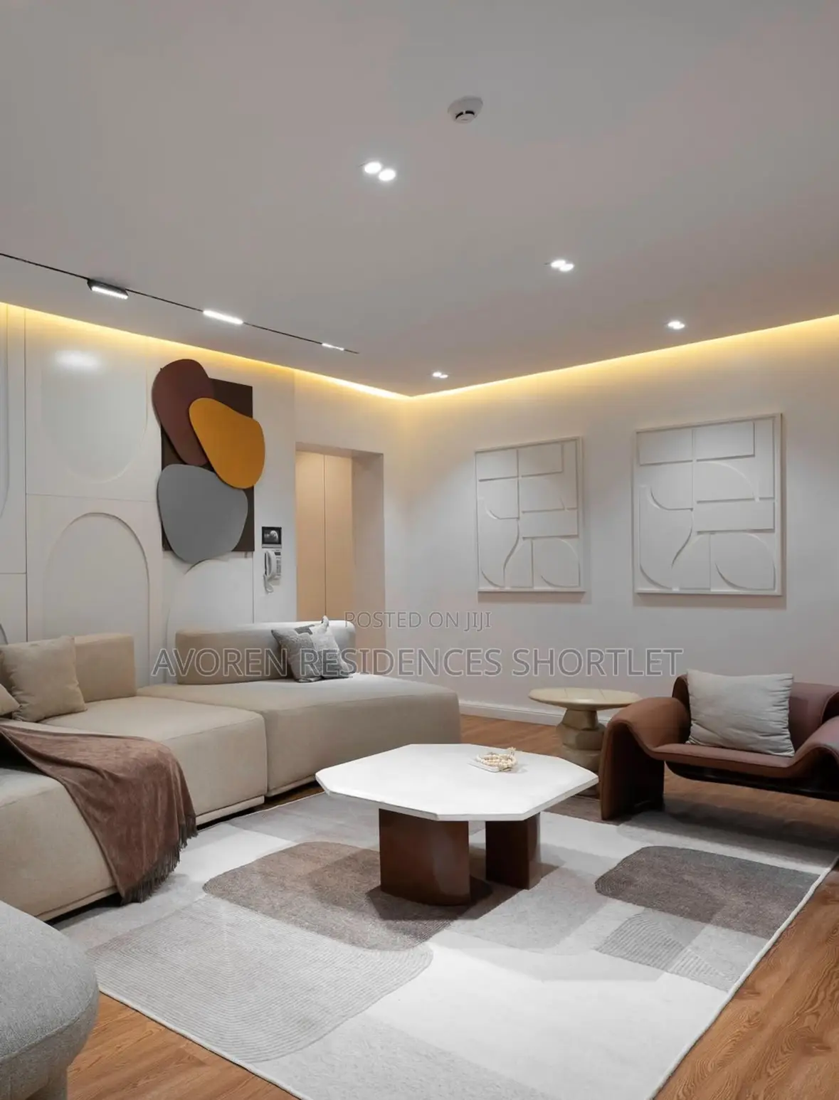 Luxurious Two Bedroom Shortlet in Admiralty Way