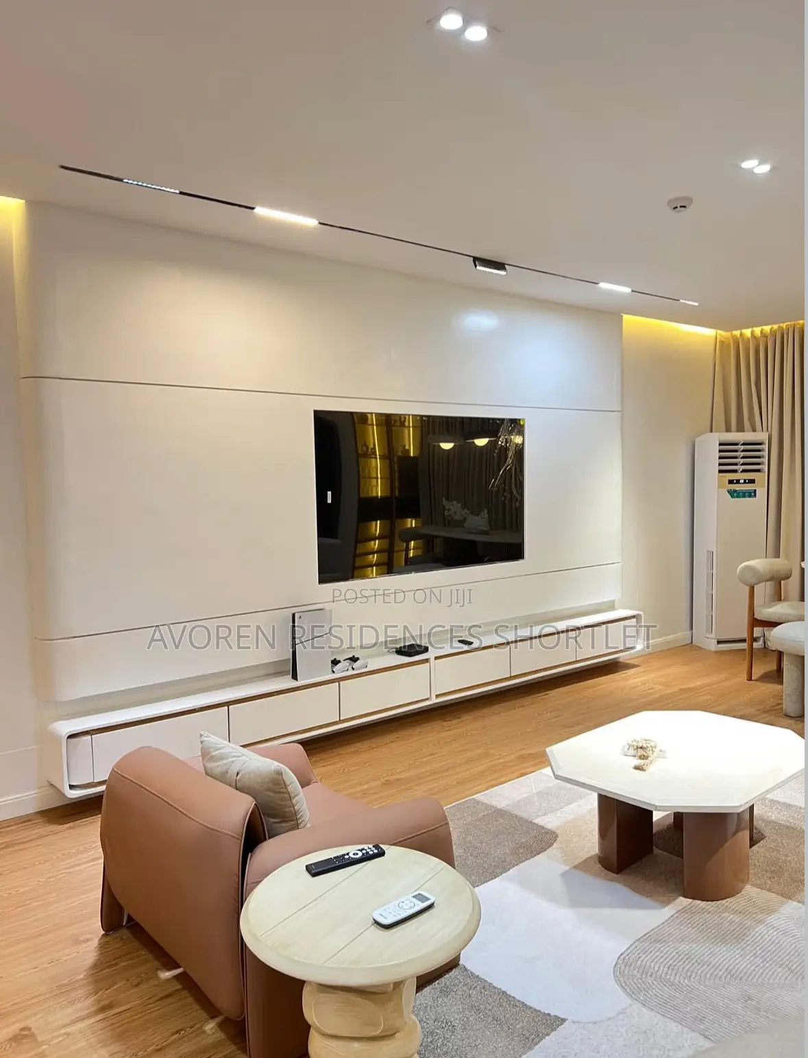 Luxurious Two Bedroom Shortlet in Admiralty Way