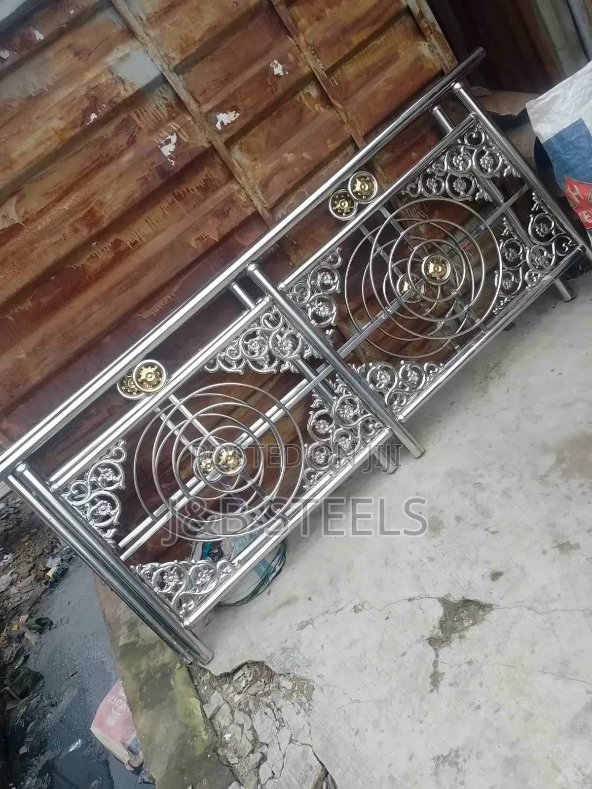 Ready Made Handrail Design