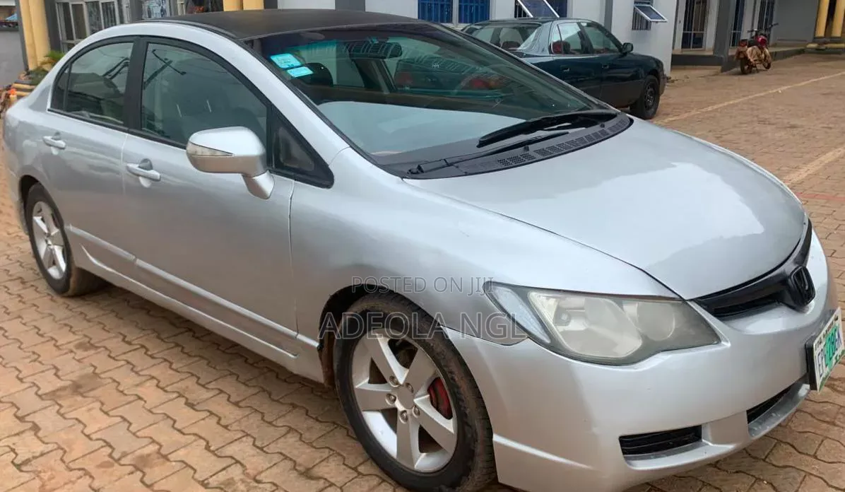 Honda Civic 2007 Silver