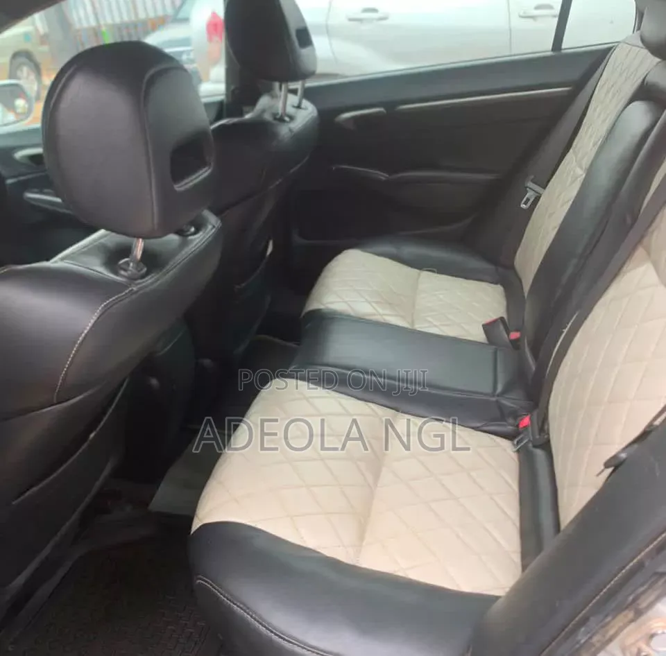 Honda Civic 2007 Silver