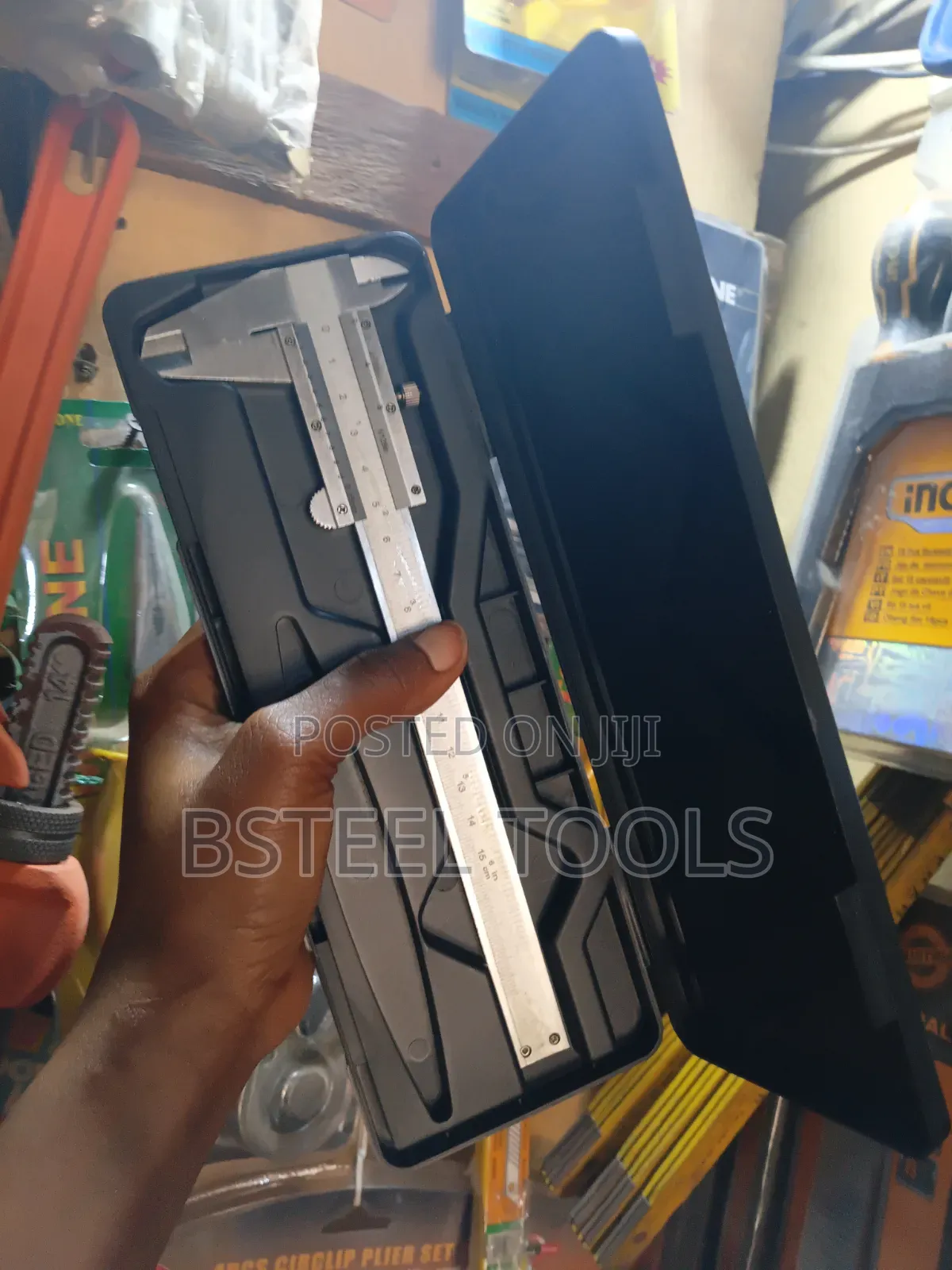 Small Manual Vernier Caliper – Precision Measuring Tool