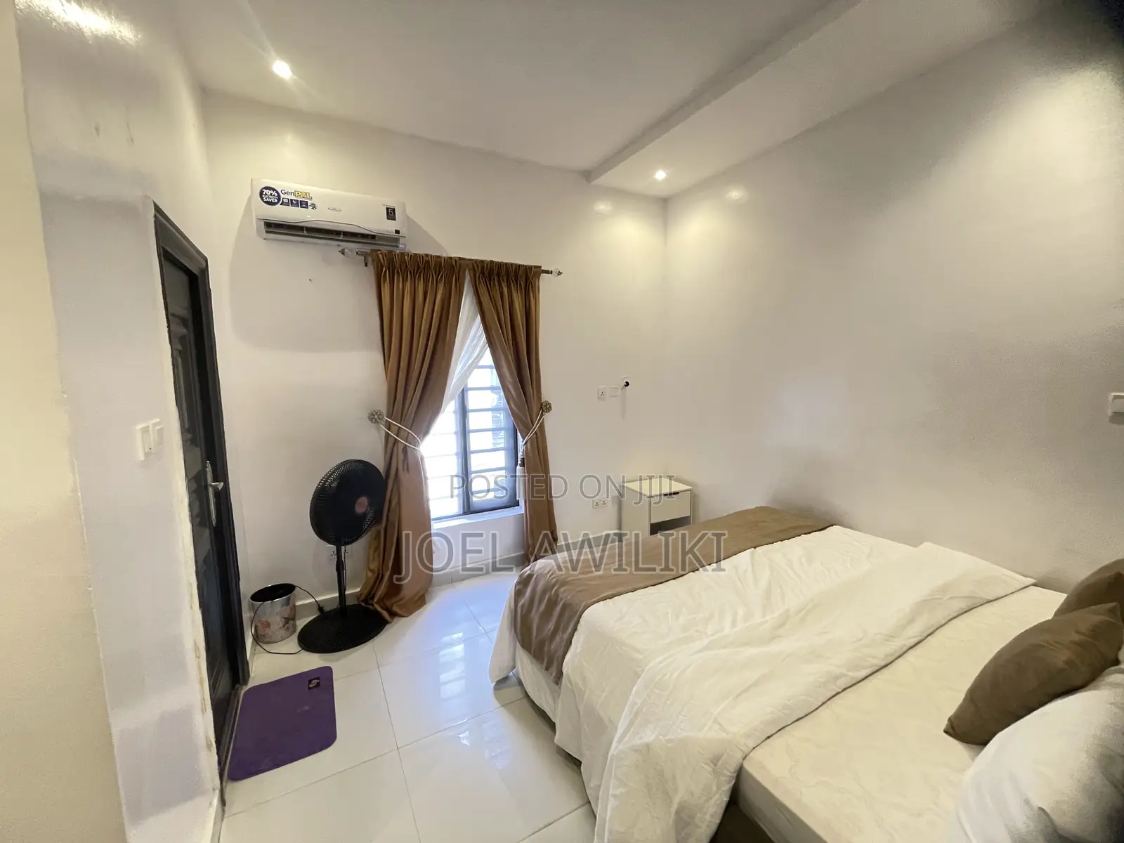 Two Bedroom Short Let Apartment (Airbnb)