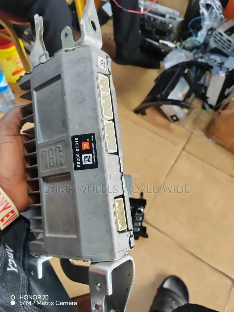 Factory Filted Amplifier for Toyota Venza 2013 Model Available