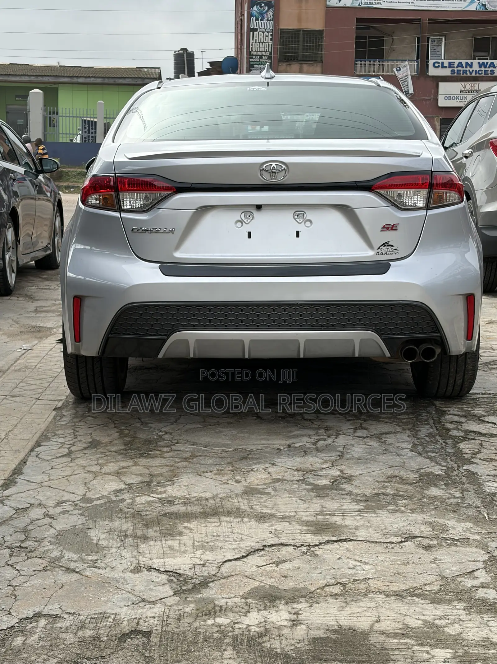 Toyota Corolla SE 2021 Silver