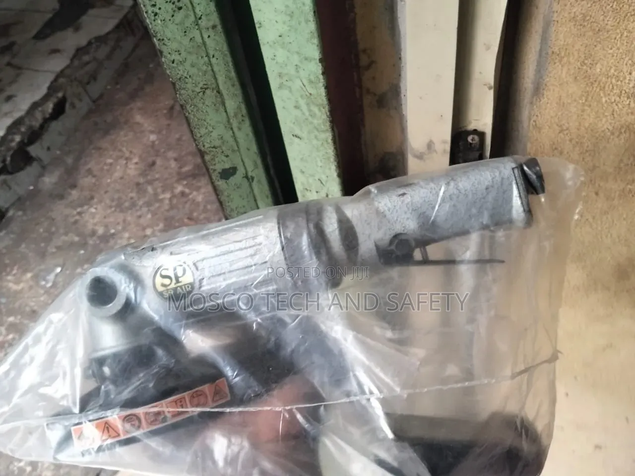 SP Air Pneumatic Angle Grinder (4–5 Inch)