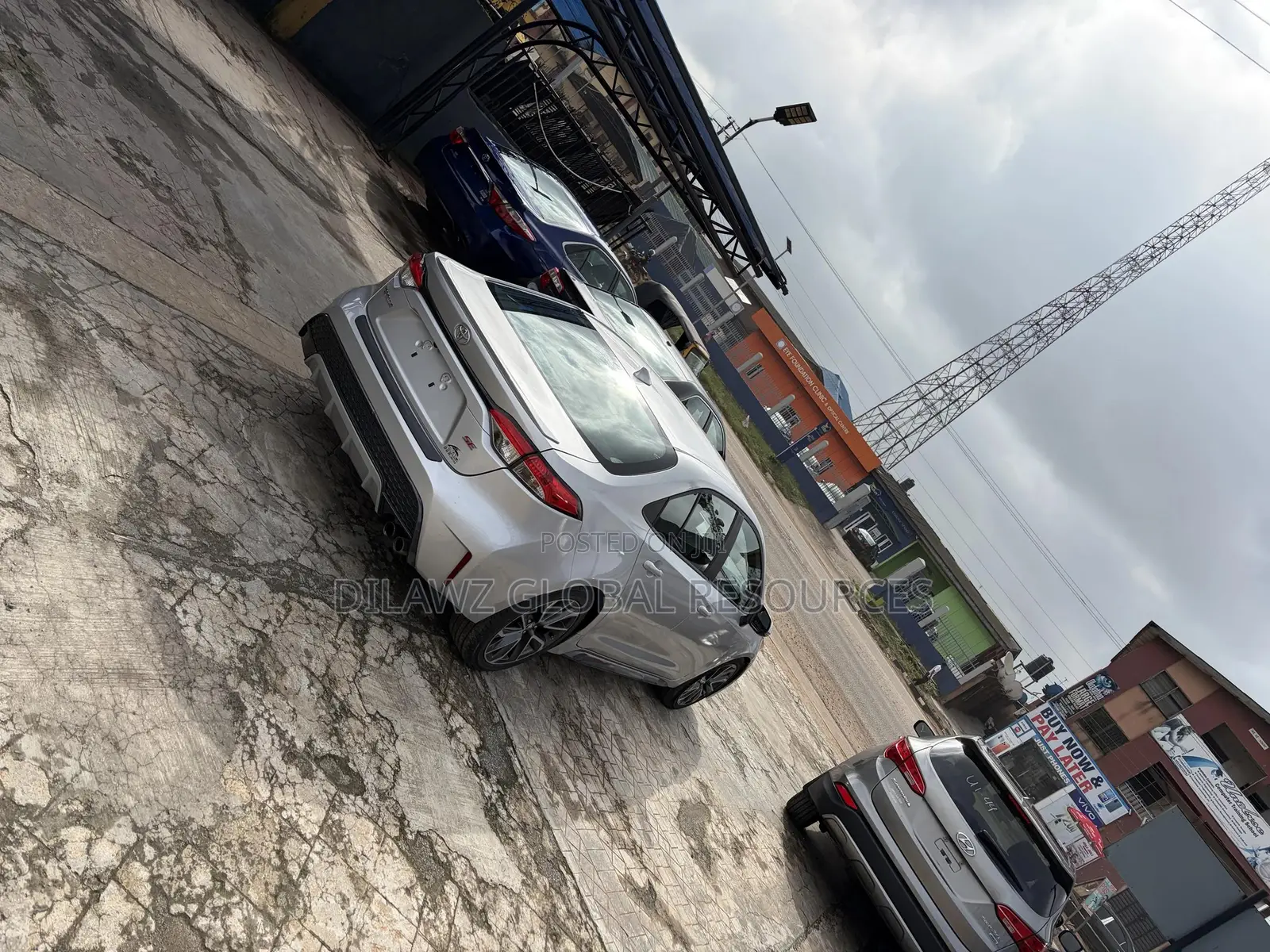 Toyota Corolla SE 2021 Silver