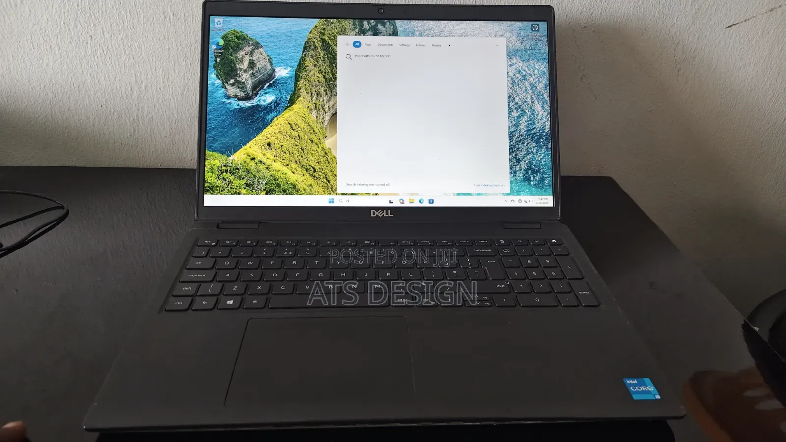 Laptop Dell Vostro 15 3520 8GB Intel Core i5 SSD 256GB