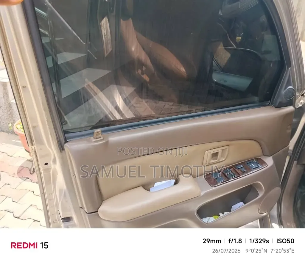 Toyota 4-Runner 4.7 2003 Gold