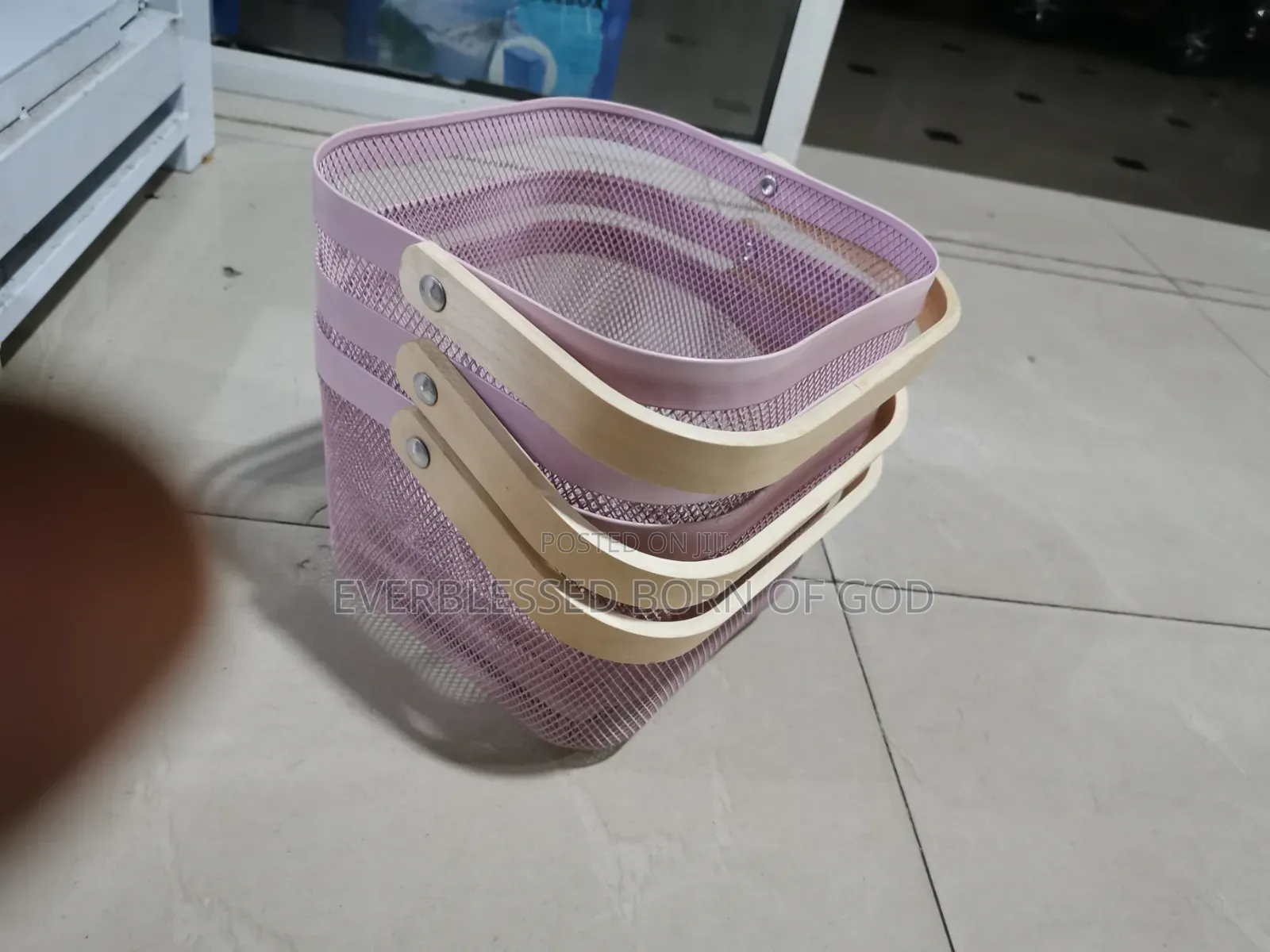 Generic Fruit Basket/Portable Wooden  Handle Metal Basket