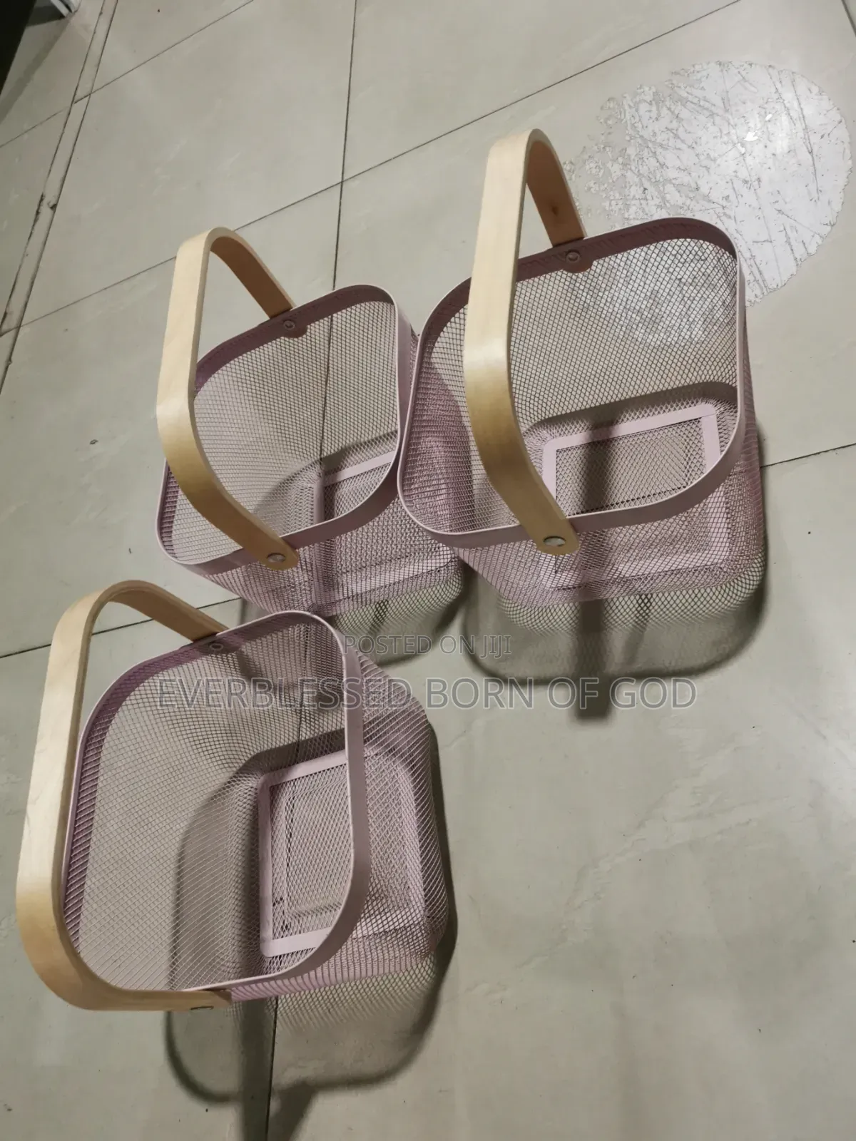 Generic Fruit Basket/Portable Wooden  Handle Metal Basket