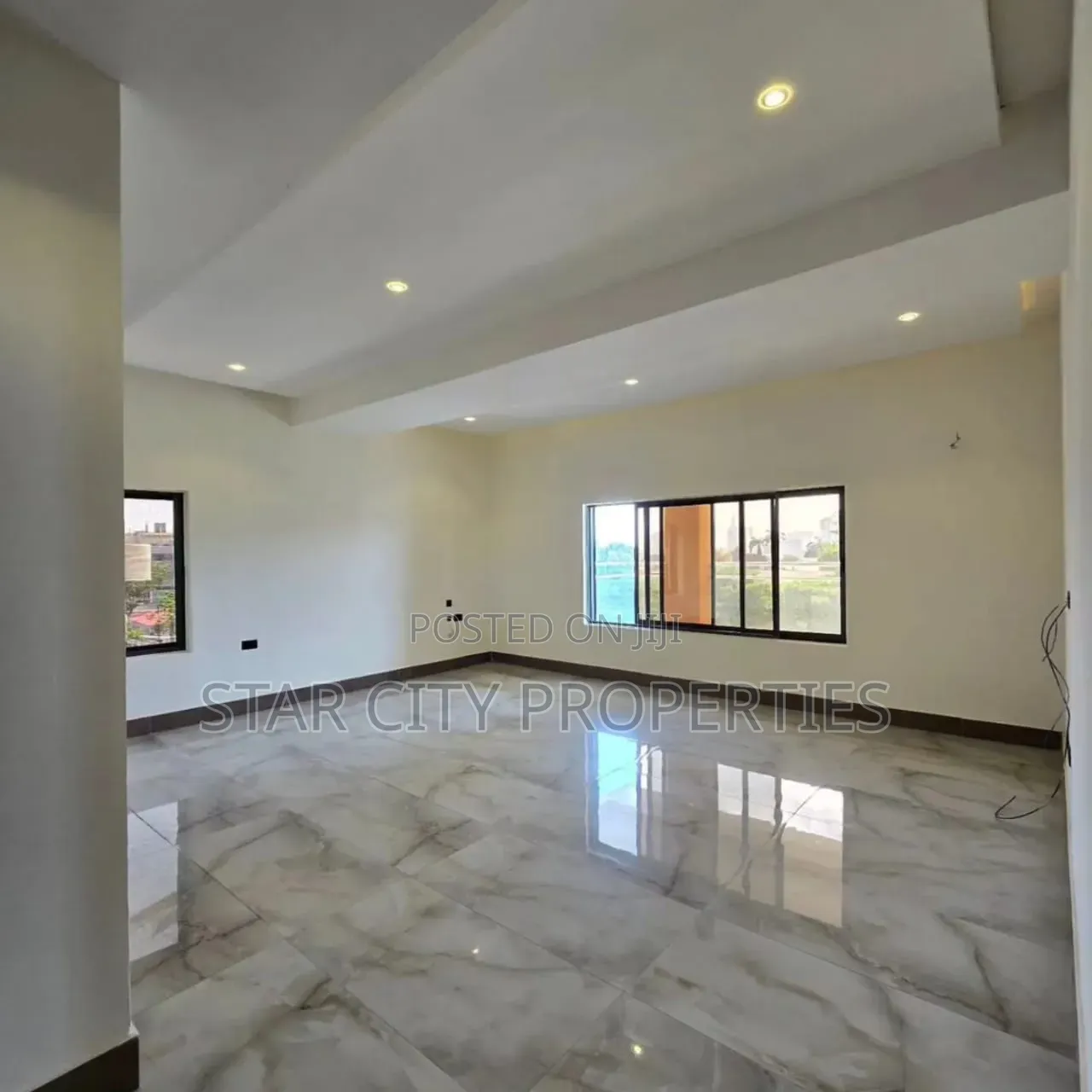 5bdrm Penthouse in Old Ikoyi Lagos, Banana Island for sale