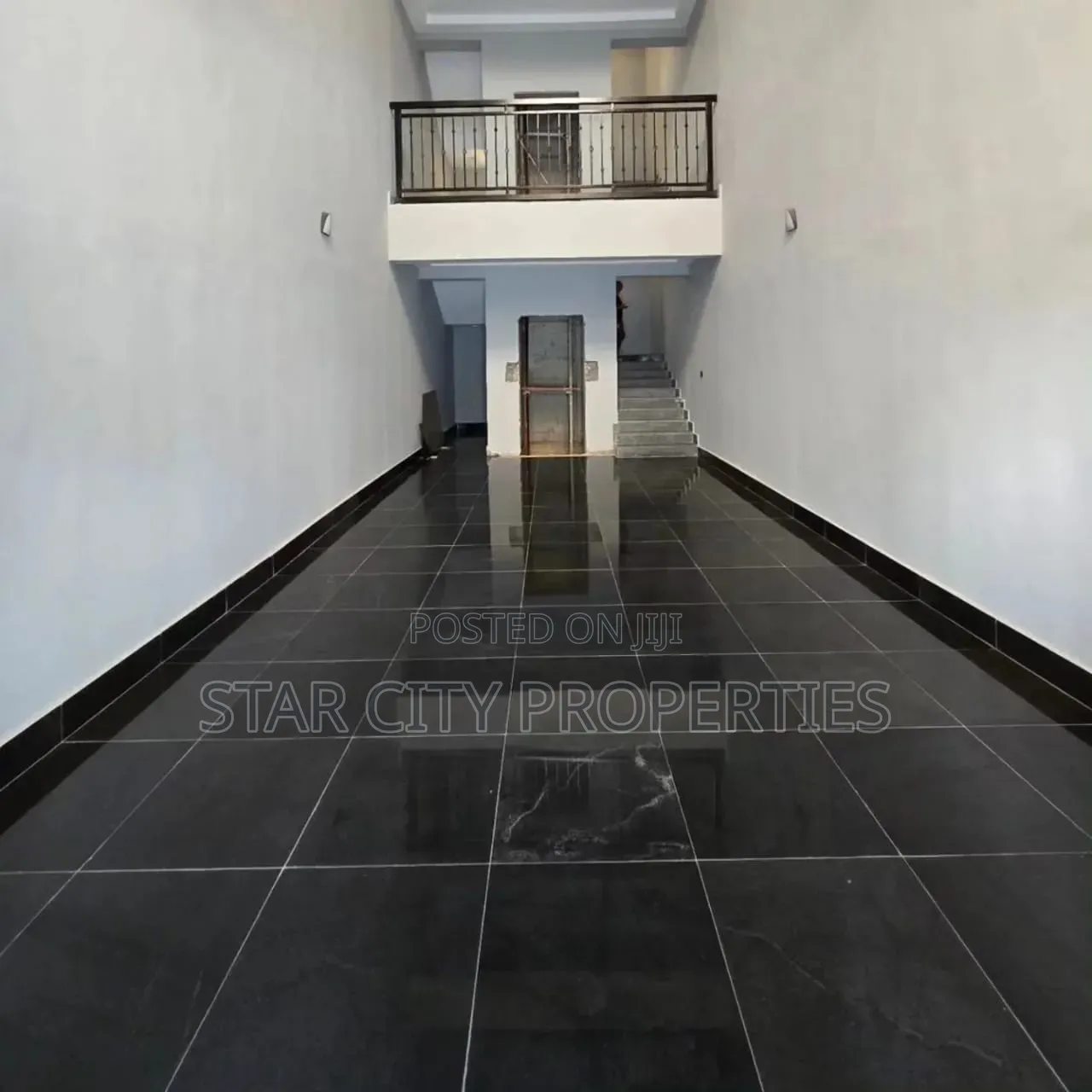 5bdrm Penthouse in Old Ikoyi Lagos, Banana Island for sale