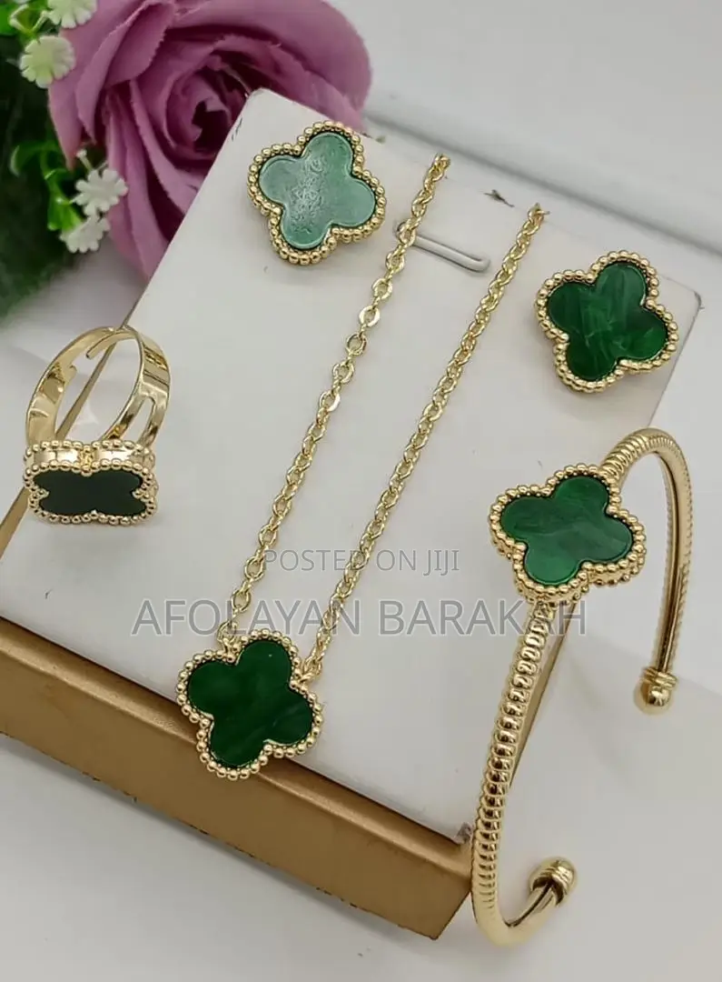 Jewelry Set