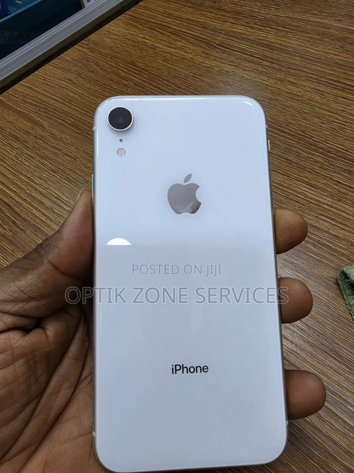 Apple iPhone XR 64 GB Black