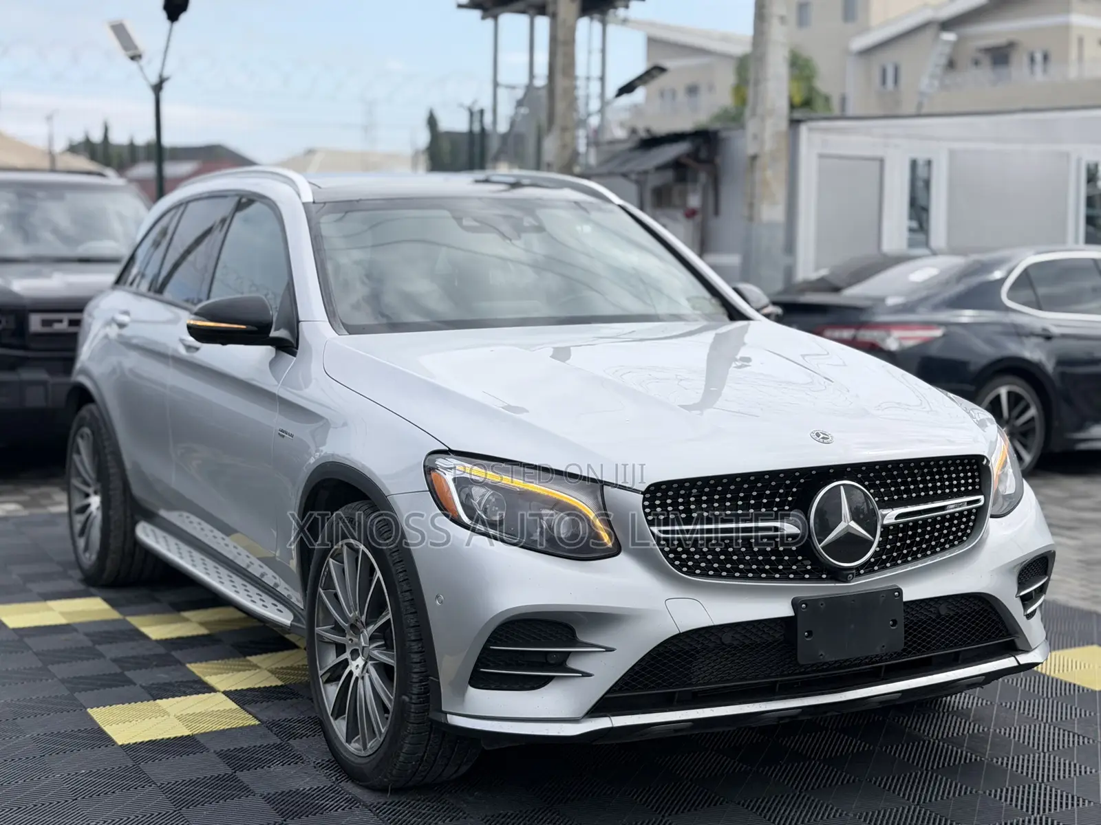 Mercedes-Benz GLC-Class 2019 Silver